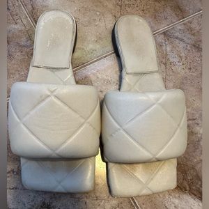 Bottega Veneta slipper